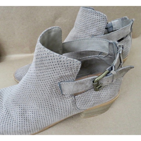 Dolce Vita Taupe Bootie - Size 8 - Picture 6 of 7